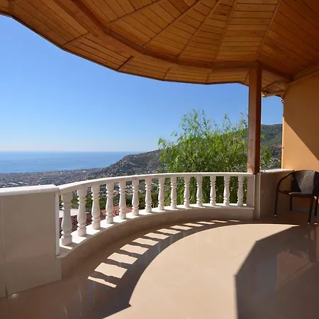 Bektas 4 Ultra Luks Villa