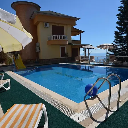 Bektas 4 Ultra Luks Villa *